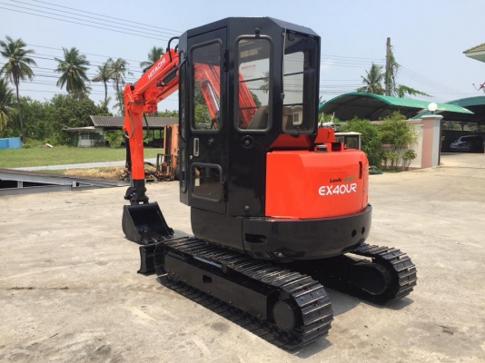 รถขุด HITACHI EX40UR มีเก๋ง นำเข้ามือสองญี่ปุ่น