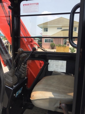 รถขุด HITACHI EX40UR มีเก๋ง นำเข้ามือสองญี่ปุ่น