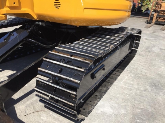 รถขุด CATERPILLAR 303CR นำเข้ามือสองญี่ปุ่น