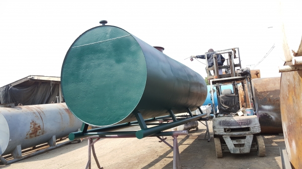 ถังน้ำมันขนาด 16000 ลิตร สภาพสวย ถังน้ำมันขนาด 16000 ลิตร สภาพสวย