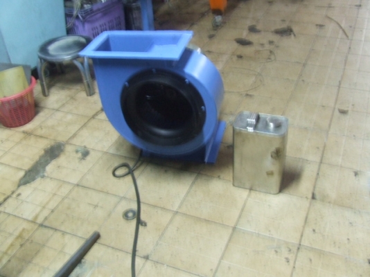 ขายบราวโว่  ตัวใหญ่ลมดี รับเอง  2500 บาท