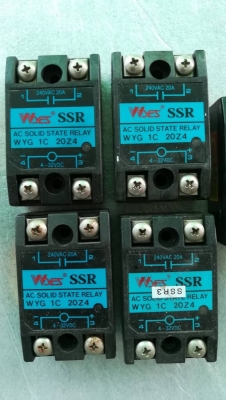 ขาย5ตัว 200 บ.ส่งถึงบ้านฟรีโทร 083-2000058 LINE ID: line832923 Solid state relay ทั้งหมด 5 ตัว ขาย5ตัว 200 บ.ส่งถึงบ้านฟรีโทร 083-2000058 LINE ID: line832923 Solid state relay ทั้งหมด 5 ตัว