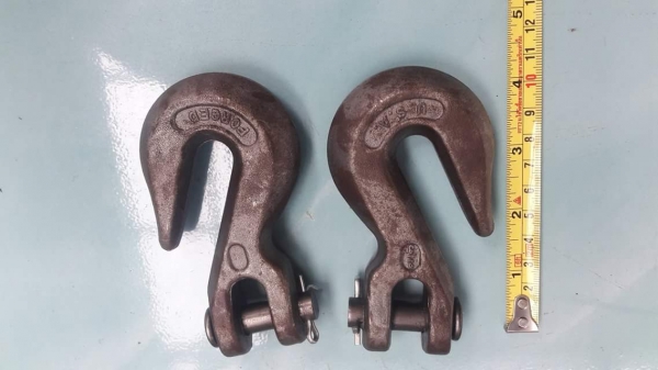 ขายตะขอคู่ MADE IN USA.
