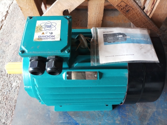 มอเตอร์สภาพใหม่10แรง3เฟส