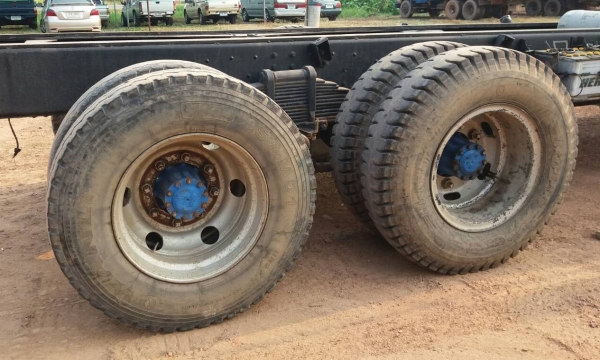 ขาย.ราคา 890,000บ.นะครับ สิบล้อ นิสัน UD CWM 43OM 290โบว์,อินเตอร์ ปี46 (ไม่ดั้ม)  แม่-ลูก 2คาน กะบะค็อกสูง ยาว6.50ม.รถห้าง มือเดียวป้ายแดง สภาพนางฟ้าเดิมๆพร้อมใช้งาน เล่ม.ทะเบียนพร้อมโอน ขาย 890,000บ.แม่+ลูก