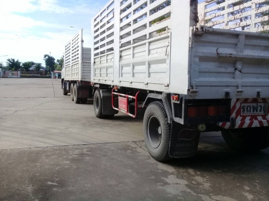 ขาย.ราคา 890,000บ.นะครับ สิบล้อ นิสัน UD CWM 43OM 290โบว์,อินเตอร์ ปี46 (ไม่ดั้ม)  แม่-ลูก 2คาน กะบะค็อกสูง ยาว6.50ม.รถห้าง มือเดียวป้ายแดง สภาพนางฟ้าเดิมๆพร้อมใช้งาน เล่ม.ทะเบียนพร้อมโอน ขาย 890,000บ.แม่+ลูก