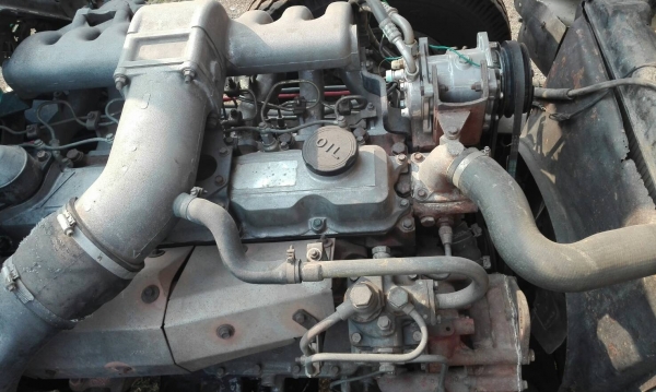 ขาย.ราคา 890,000บ.นะครับ สิบล้อ นิสัน UD CWM 43OM 290โบว์,อินเตอร์ ปี46 (ไม่ดั้ม)  แม่-ลูก 2คาน กะบะค็อกสูง ยาว6.50ม.รถห้าง มือเดียวป้ายแดง สภาพนางฟ้าเดิมๆพร้อมใช้งาน เล่ม.ทะเบียนพร้อมโอน ขาย 890,000บ.แม่+ลูก