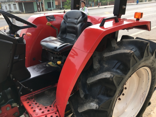 ขาย ยันม่าร์ 49 แรง พร้อมใบดันดิน กับ โรตารี่ ปี56 รถสีเดิม พร้อมใช้งาน ขาย ยันม่าร์ 49 แรง พร้อมใบดันดิน กับ โรตารี่ ปี56 รถสีเดิม พร้อมใช้งาน