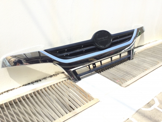 กระจังหน้าดูโท่ไดน่า หัวเเคบ เก่าญี่ปุ่น พาทศูนย์