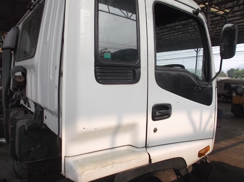 ขายหัว ISUZU DECA 3ใบปัด  หัวนอก อุปกรณ์ครบ  สภาพสวยครับ