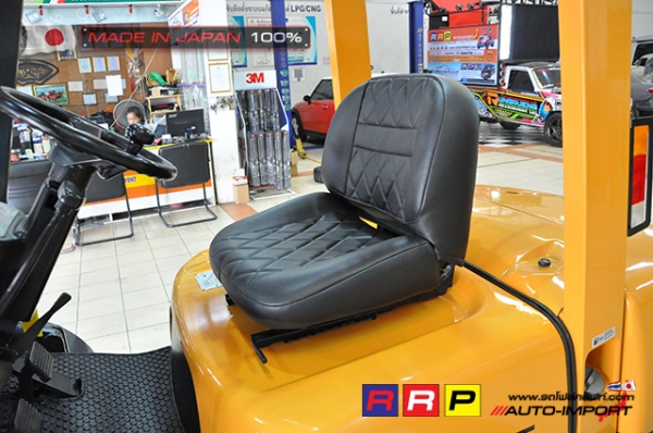 ขายรถโฟล์คลิฟท์มือสอง TCM รุ่น FHD25Z5-34E13858 นำเข้าจากประเทศญี่ปุ่น 100\% ไม่เคยใช้งานในไทย