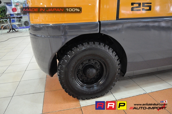 ขายรถโฟล์คลิฟท์มือสอง TCM รุ่น FHD25Z5-34E13858 นำเข้าจากประเทศญี่ปุ่น 100\% ไม่เคยใช้งานในไทย