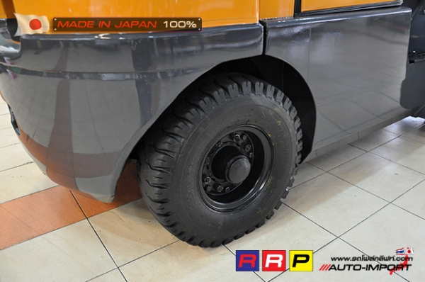 ขายรถโฟล์คลิฟท์มือสอง TCM รุ่น FHD25Z5-34E13858 นำเข้าจากประเทศญี่ปุ่น 100\% ไม่เคยใช้งานในไทย