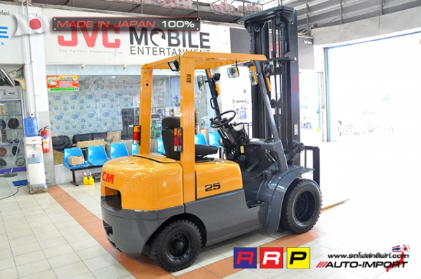 ขายรถโฟล์คลิฟท์มือสอง TCM รุ่น FHD25Z5-34E13858 นำเข้าจากประเทศญี่ปุ่น 100\% ไม่เคยใช้งานในไทย
