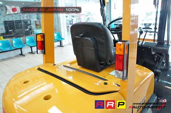 ขายรถโฟล์คลิฟท์มือสอง TCM รุ่น FHD25Z5-34E13858 นำเข้าจากประเทศญี่ปุ่น 100\% ไม่เคยใช้งานในไทย