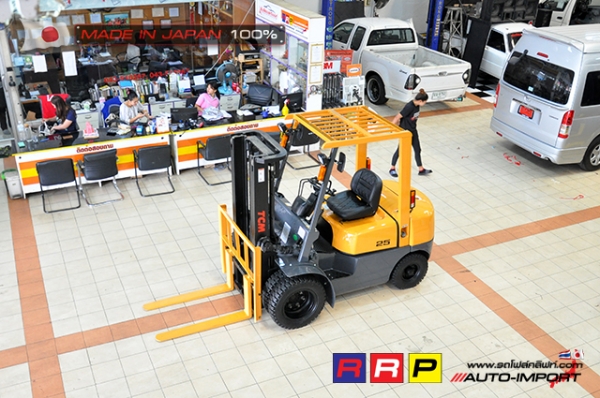 ขายรถโฟล์คลิฟท์มือสอง TCM รุ่น FHD25Z5-34E13858 นำเข้าจากประเทศญี่ปุ่น 100\% ไม่เคยใช้งานในไทย