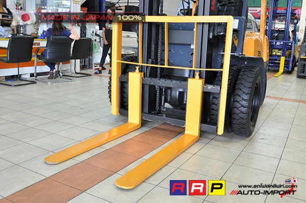 ขายรถโฟล์คลิฟท์มือสอง TCM รุ่น FHD25Z5-34E13858 นำเข้าจากประเทศญี่ปุ่น 100\% ไม่เคยใช้งานในไทย