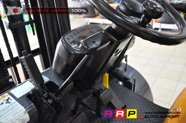 ขายรถโฟล์คลิฟท์มือสอง TCM รุ่น FHD25Z5-34E13858 นำเข้าจากประเทศญี่ปุ่น 100\% ไม่เคยใช้งานในไทย