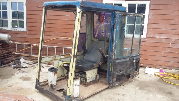 ขายตู้เก๋ง 120-3 โคมัสสุ ขายตู้เก๋ง 120-3 โคมัสสุ