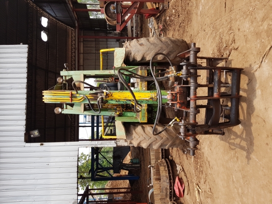 ขายรถคีบอ้อย-ไม้