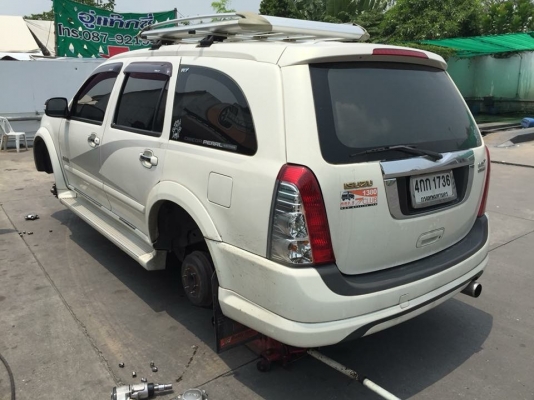 ยาง Bridgestone 245 70 16 ปลายปี17 มีให้เลือก5ชุด ดอกเต็ม เนื้อนิ่มๆ ใช้ยาว ราคาไม่แพง