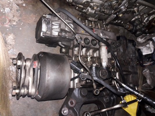 ขายปั้มโซล่านิสสันFE6ปั้มใหญ่