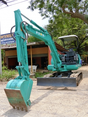 KOMATSU 30-7 ขนาดPC-30 <มีVDOให้ชม>รถเก่านอกมีเอกสารอินวอย☎️ติดต่อ 085-5632278 <ราคาต่อรองได้>