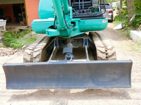 KOMATSU 30-7 ขนาดPC-30 <มีVDOให้ชม>รถเก่านอกมีเอกสารอินวอย☎️ติดต่อ 085-5632278 <ราคาต่อรองได้>