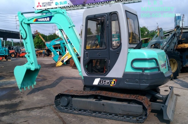 YANMAR รุ่น B50-2
