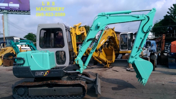 YANMAR รุ่น B50-2