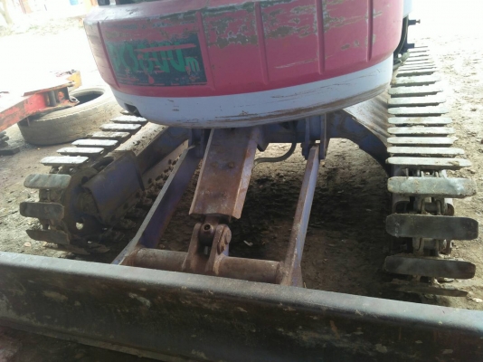 ขายด่วนรถขุด KOMATSU รุ่น  PC 38UUM-2  เก่านอก  /ปั้มเฟือง /คอนโทรลน้ำมัน/ หลังคา /ใบมีด / แทรคเหล็ก เครื่อง 3D84E สภาพสวยใช้งานได้เลย พร้อมใช้งาน