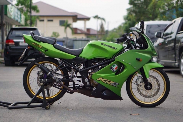 ร้าน วุฒิ นนบุรี ขาย KAWASAKI ZX150cc. พร้อมออกทริปได้เลย ร้าน วุฒิ นนบุรี ขาย KAWASAKI ZX150cc. พร้อมออกทริปได้เลย