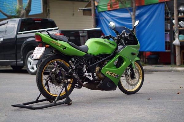 ร้าน วุฒิ นนบุรี ขาย KAWASAKI ZX150cc. พร้อมออกทริปได้เลย ร้าน วุฒิ นนบุรี ขาย KAWASAKI ZX150cc. พร้อมออกทริปได้เลย