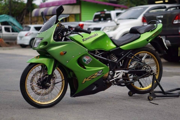 ร้าน วุฒิ นนบุรี ขาย KAWASAKI ZX150cc. พร้อมออกทริปได้เลย ร้าน วุฒิ นนบุรี ขาย KAWASAKI ZX150cc. พร้อมออกทริปได้เลย