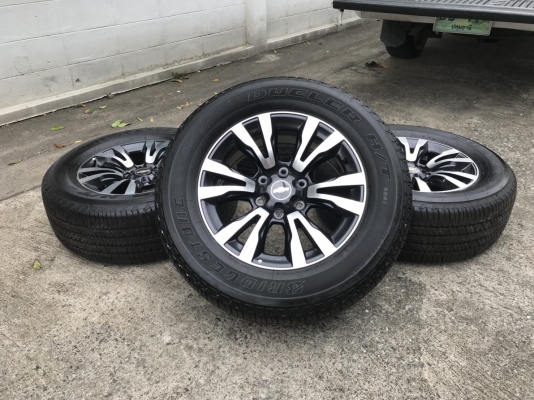 ล้อเชฟขอบ 18 พร้อมยางป้ายแดงปี17