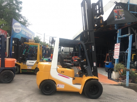 ขายรถโฟล์คลิฟท์ตักยางพาราตักยางก้อนตักทะลายปาล์ม