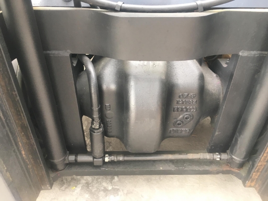 ขายรถโฟล์คลิฟท์ตักยางพาราตักยางก้อนตักทะลายปาล์ม