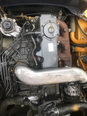 ขายรถโฟล์คลิฟท์ตักยางพาราตักยางก้อนตักทะลายปาล์ม