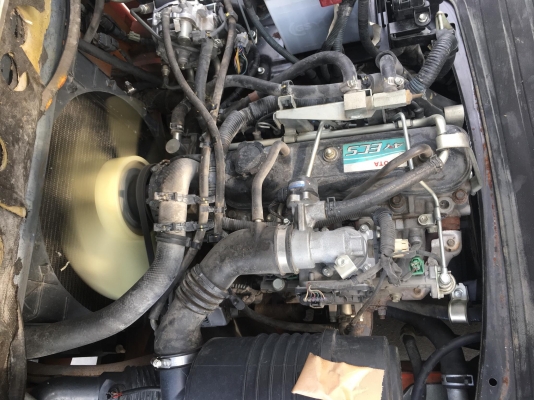 ขายรถโฟล์คลิฟท์ตักยางพาราตักยางก้อนตักทะลายปาล์ม