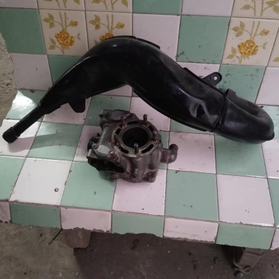 เสื้อสูบCR99 ท่อไอเสีย