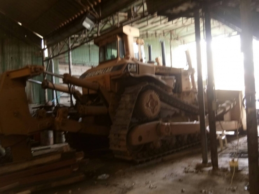 ขายรถแทรคเตอร์ CAT D10 น้ำหนก 80 ตัน เอกสารอินวอย ราคา 4500000