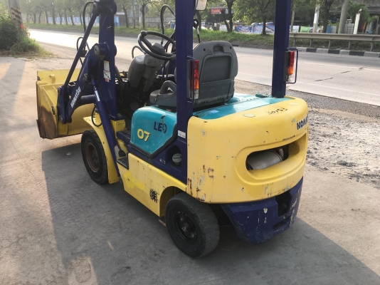 ขายรถตักยางพาราตักยางก้อนยางถ้วยตักหินตักทราย