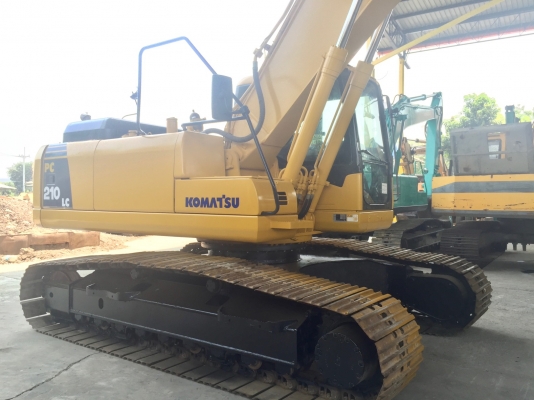 Komatsu PC210LC รถเก่าญี่ปุ่น ยังไม่เคยผ่านการใช้งานในไทย ราคาคุยกันได้ สนใจติดต่อ0813553478(คุณโย) Komatsu PC210LC รถเก่าญี่ปุ่น ยังไม่เคยผ่านการใช้งานในไทย ราคาคุยกันได้ สนใจติดต่อ0813553478(คุณโย)
