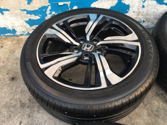 แม็ก Honda Civic FC 1.5 Turbo RS ขอบ 17 พร้อมยาง 215-50-17 ปี 16