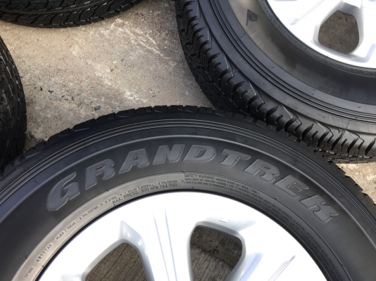 ล้อแม็ก Nissan Navara NP300 ขอบ 16 พร้อมยางใหม่ป้ายแดง Dunlop 255-70-16 ปี 18 แม็กสวย ตุ่มอลัง เส้นสีชัดๆ