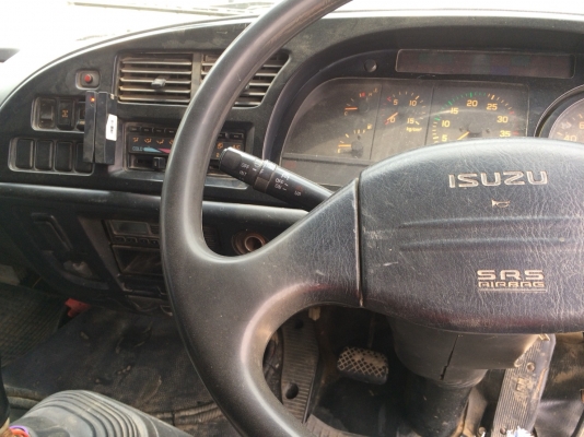 ขายสิบล้อหัวลาก2เพลาISUZU GXZ270แรงติดก๊าซNgv8ถังพร้อมหางเซมิดั้ม2เพลาสามมิตรยาว8เมตร