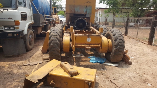 ขาย รถเกรด GALION 104 ไม่มีเครื่อง ปั้มดี เกียร์ดี ควบคุมด้วยระบบไฮดรอริคทั้งคัน ยางดี ซื้อเครื่องมาใส่ใช้งานได้เลย เอกสารใบซื้อขาย ขาย รถเกรด GALION 104 ไม่มีเครื่อง ปั้มดี เกียร์ดี ควบคุมด้วยระบบไฮดรอริคทั้งคัน ยางดี ซื้อเครื่องมาใส่ใช้งานได้เลย เอกสารใบซื้อขาย