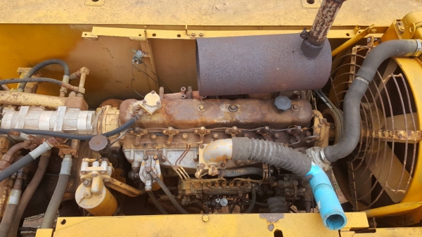 ขาย แบคโฮ KOMATSU PC200 พร้อมใช้งาน เครื่องดี ปั้มดี ช่วงล่าง 70\% อุปกรณ์ 3 ชิ้น มีบุ้งกี๋ มือขยุ้ม และมือคีบ เอกสารใบซื้อขาย