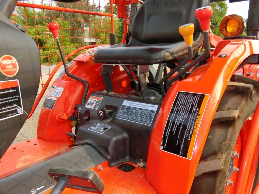 ❥สินค้าเข้าใหม่ใหม่มากสดๆร้อนๆ???????? รถสวยสีเดิมๆจากโรงงานเครื่องดีเกียร์ดี???????? ชั่วโมงทำงานน้อยมาก32ช.ม เหมือนได้รถใหม่ ราคา220000บาท จัดส่งฟรี  ↠↠สนใจติดต่อสอบถาม↠0906910337 ⛽️พิกัดร้าน ส.เจริญแทรกเตอร์ อ. บางระกำ จ. พิษณุโลก