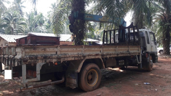 ขาย6ล้อ ฮีโน่ติดเครน FF3H195แรง ยาว6.5ม